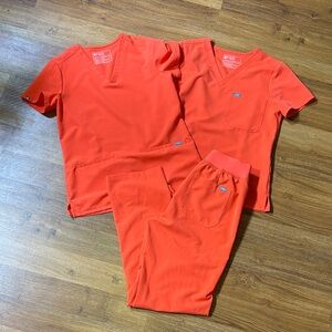 Bright Fiery Coral Scrub Set